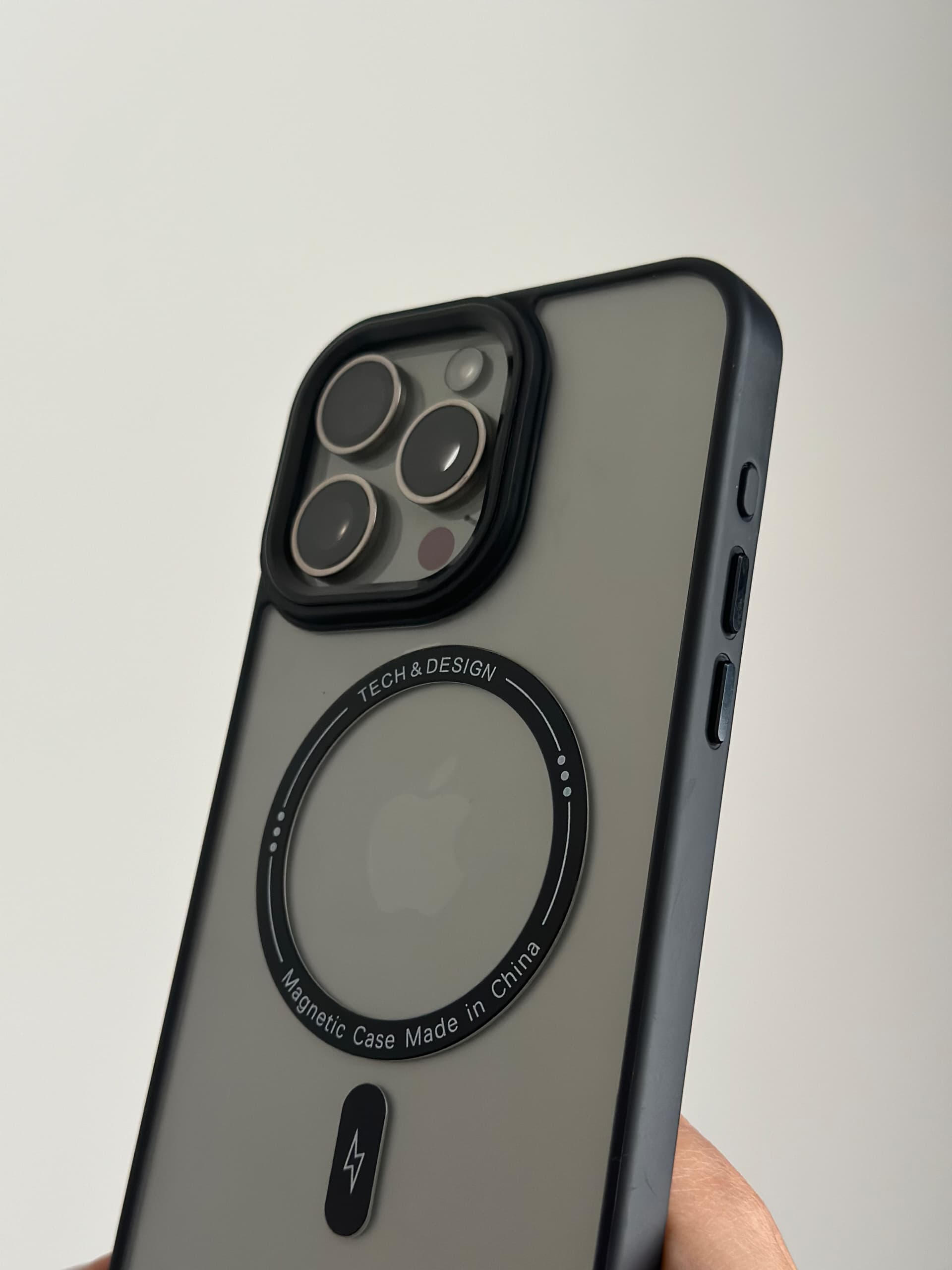 ✅قاب آیفون 12 پرو مکس مگ‌سیف و مگنتی |  برند TECH&DESIGN، ضد ضربه و سازگار با مگ‌سیف