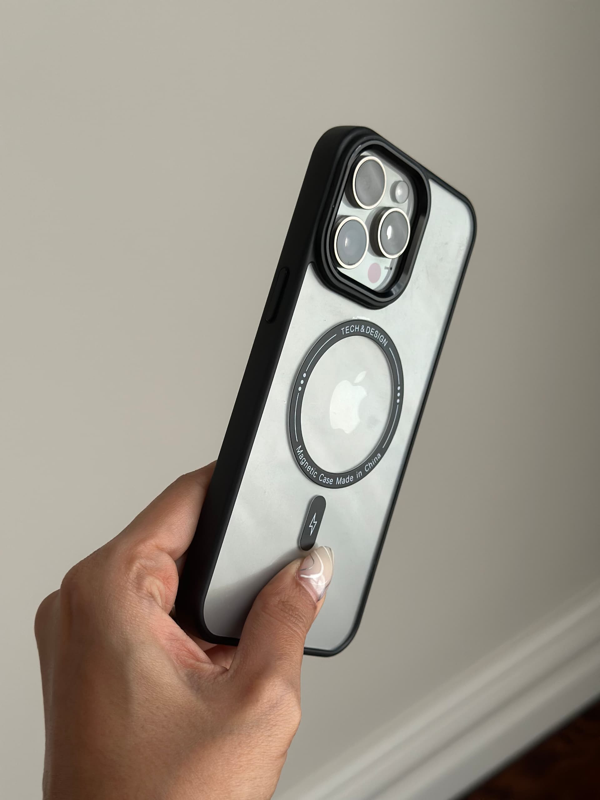 ✅قاب آیفون 12 پرو مکس مگ‌سیف و مگنتی |  برند TECH&DESIGN، ضد ضربه و سازگار با مگ‌سیف